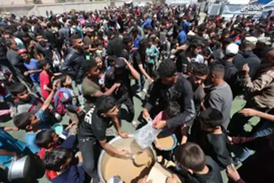 برنامج الأغذية العالمي: "غزة على شفا مجاعة... و700 ألف فلسطيني بدون غذاء"