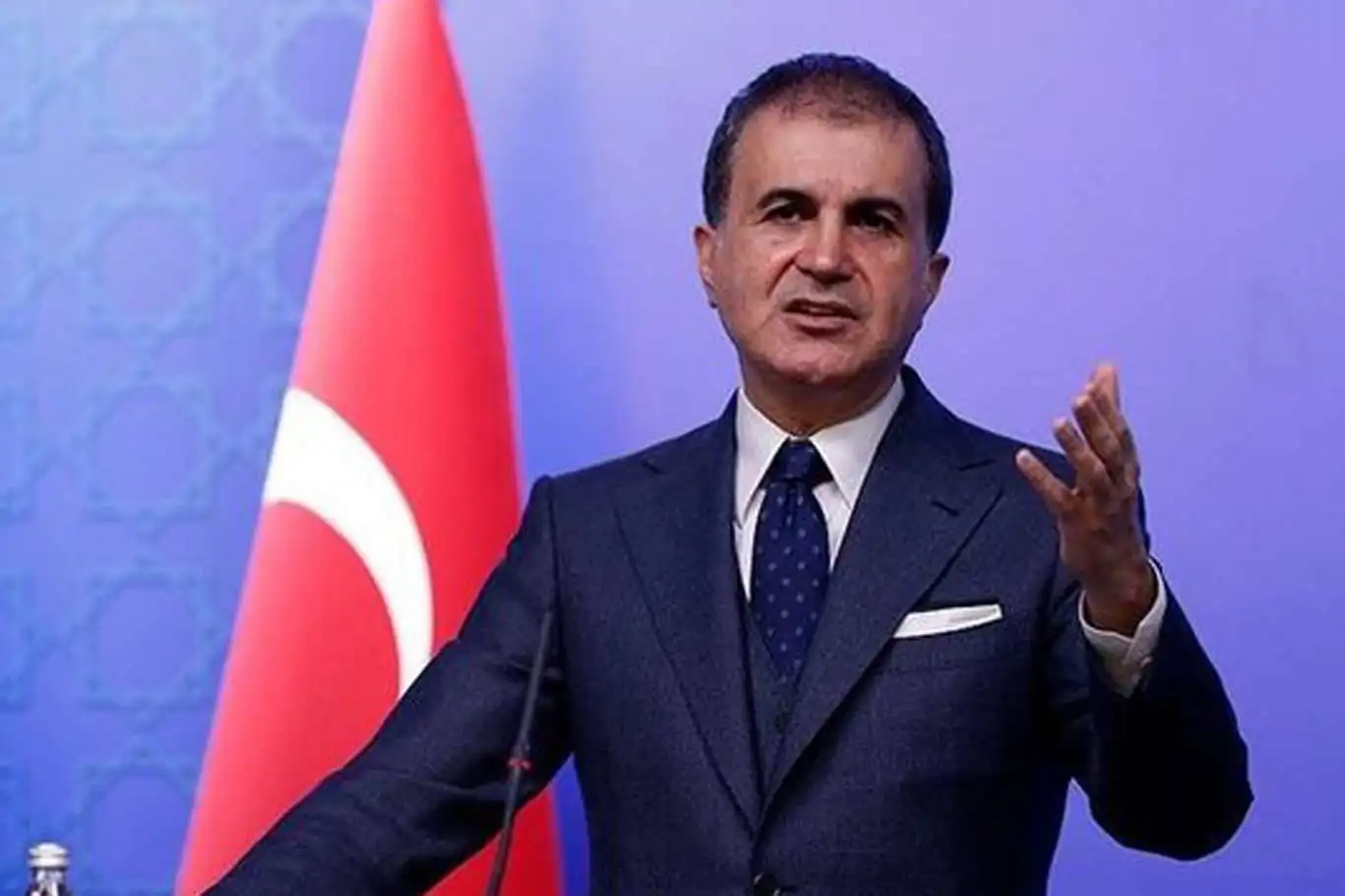 CHP Genel Başkanı Özel'in "Cunta" çıkışına AK Parti'den sert tepki CHP Genel Başkanı Özel'in "Cunta" çıkışına AK Parti'den sert tepki