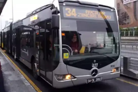 İstanbul'da bazı metro ve metrobüs durakları kapatıldı