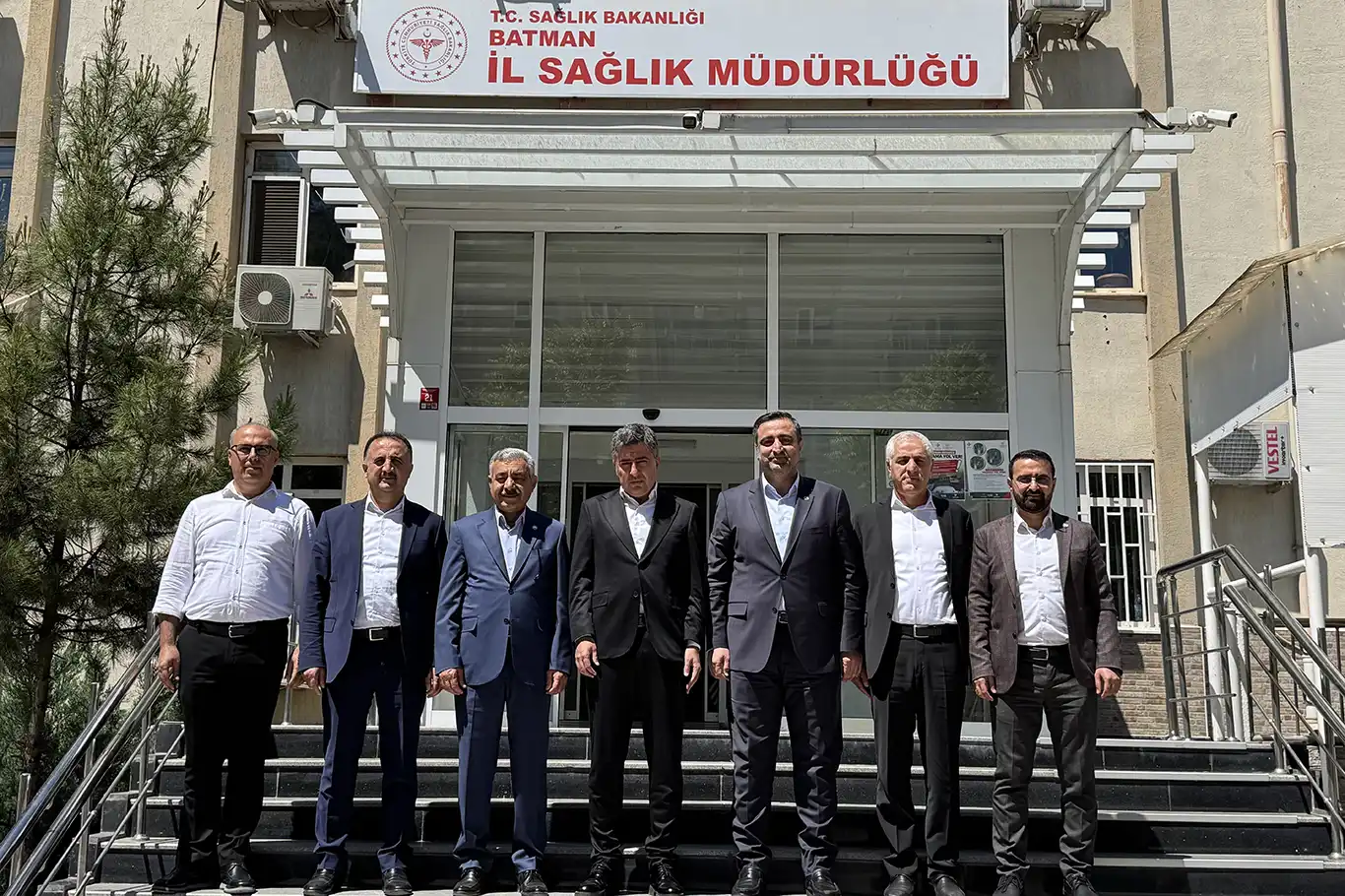 Ramanlı'dan İl Sağlık Müdürü Solmaz'a ziyaret Ramanlı'dan İl Sağlık Müdürü Solmaz'a ziyaret