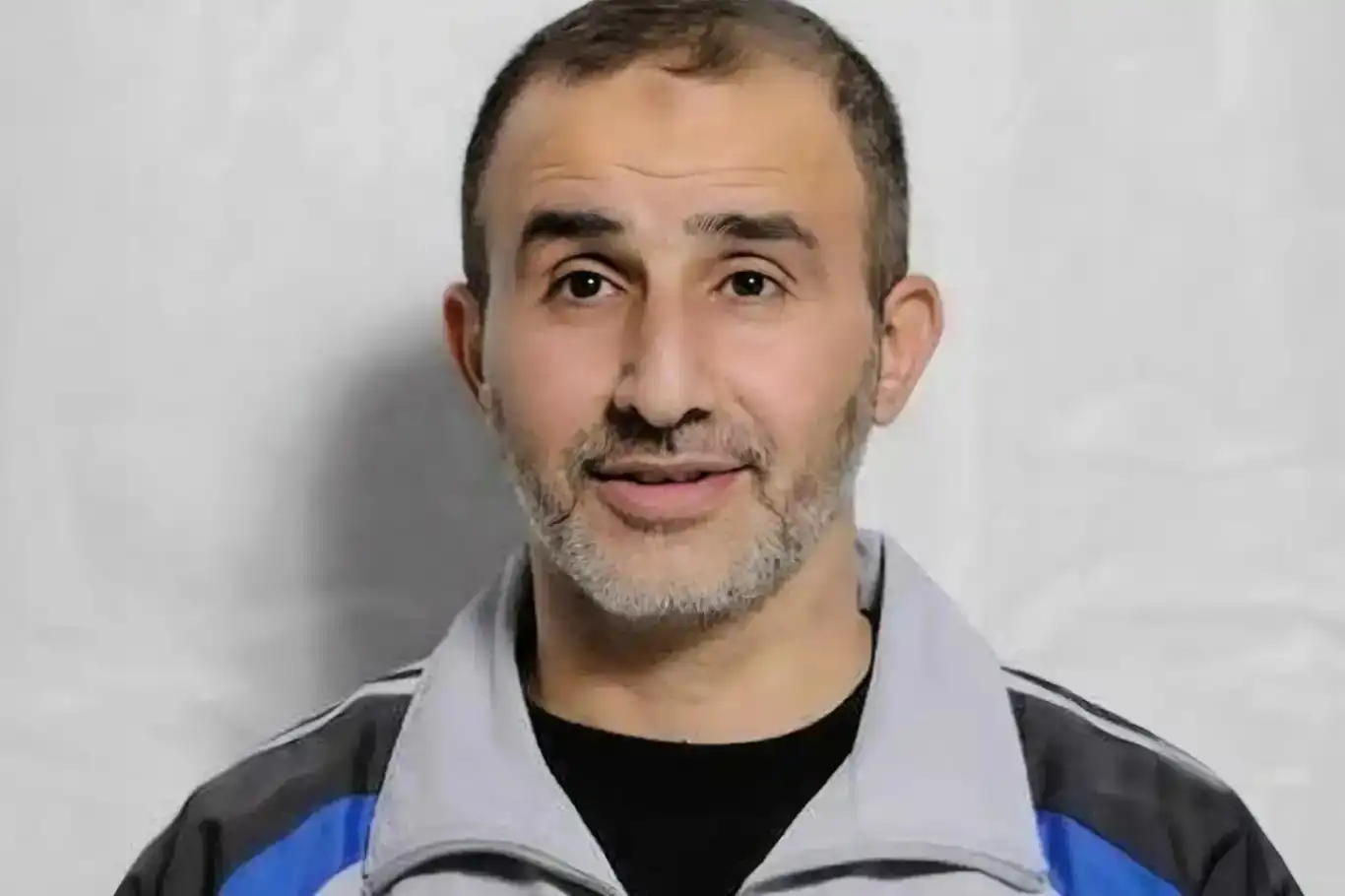 إعلام الأسرى: الأسير حسن سلامة يعاني من فقدان الأسنان واضطرابات في الرؤية بسبب التعذيب الشديد