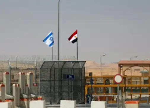 مصر واصلت تصدير الأسمنت إلى الاحتلال رغم العدوان على غزة