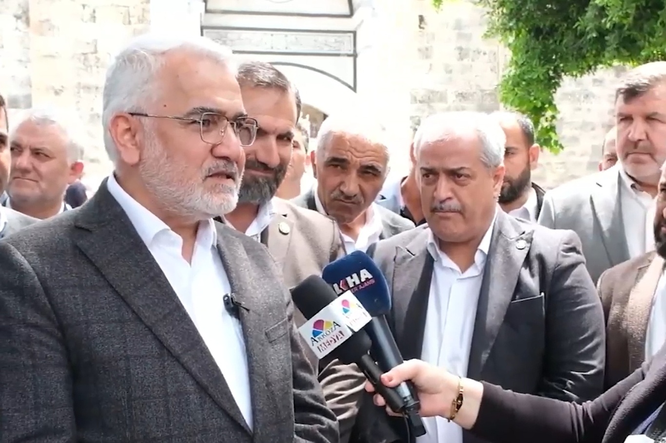 Yapıcıoğlu: Şiddetin ve gözyaşının durması için elimizden gelen bütün çabayı ortaya koyacağız Yapıcıoğlu: Şiddetin ve gözyaşının durması için elimizden gelen bütün çabayı ortaya koyacağız