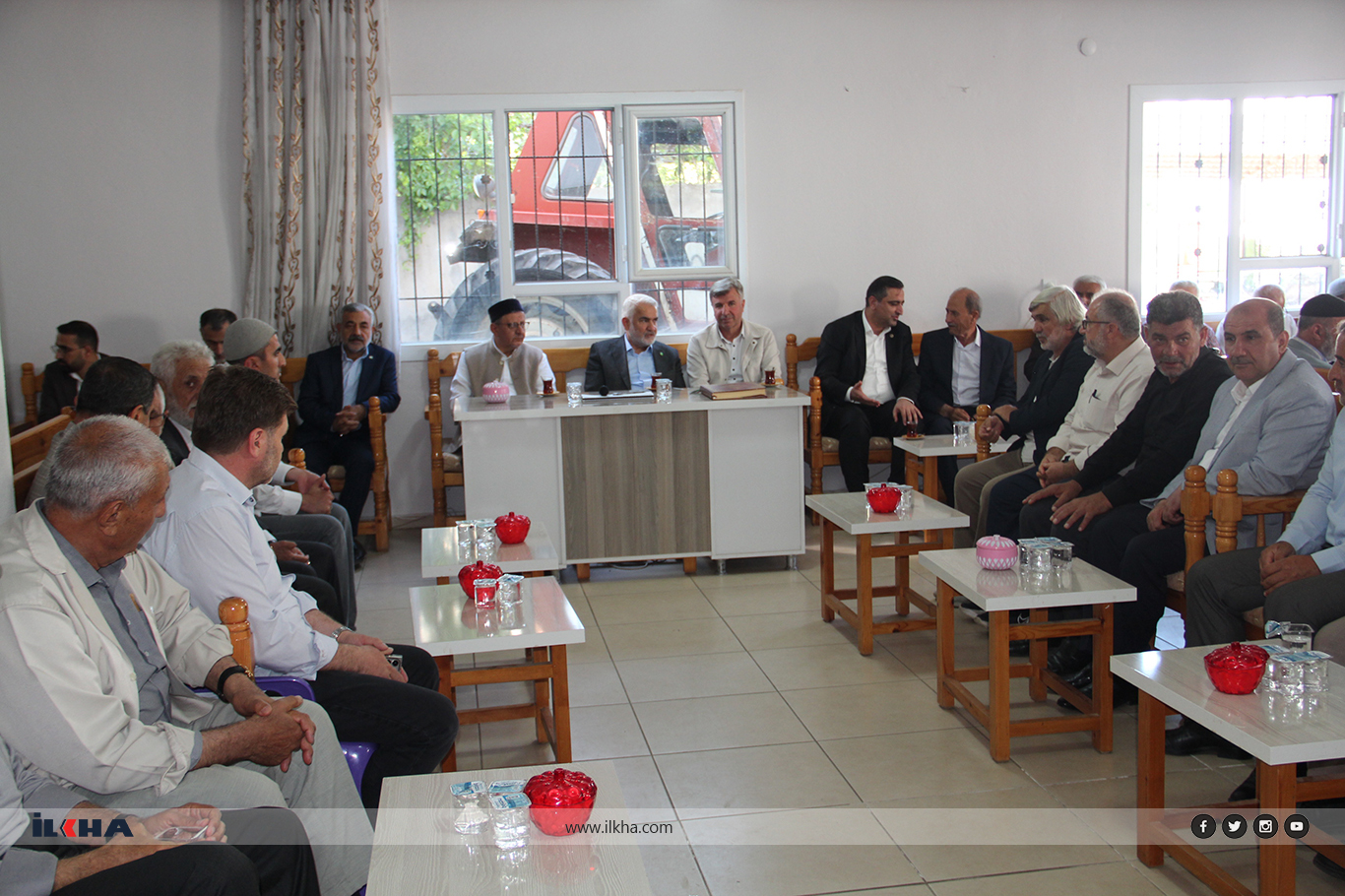 Yapicioglu ji Ozhan re zîyareta şînê kir Yapicioglu ji Ozhan re zîyareta şînê kir