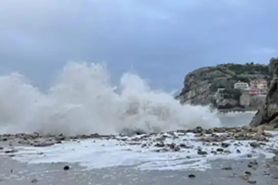 Doğu Karadeniz'de fırtına uyarısı
