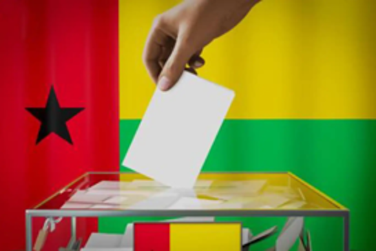 Guinea sets December 2025 for elections, aiming to ease investor concerns