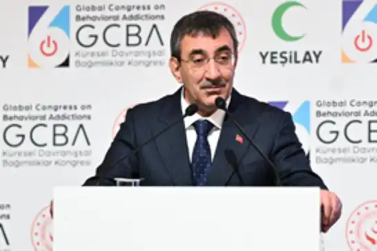 Cumhurbaşkanı Yardımcısı Yılmaz'dan cari açık değerlendirmesi