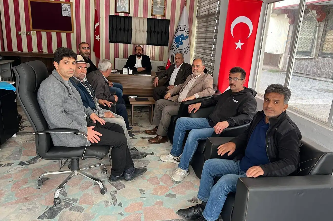 HÜDA PAR’dan Türkiye Sakatlar Derneği Kovancılar Temsilciliği’ne ziyaret HÜDA PAR’dan Türkiye Sakatlar Derneği Kovancılar Temsilciliği’ne ziyaret
