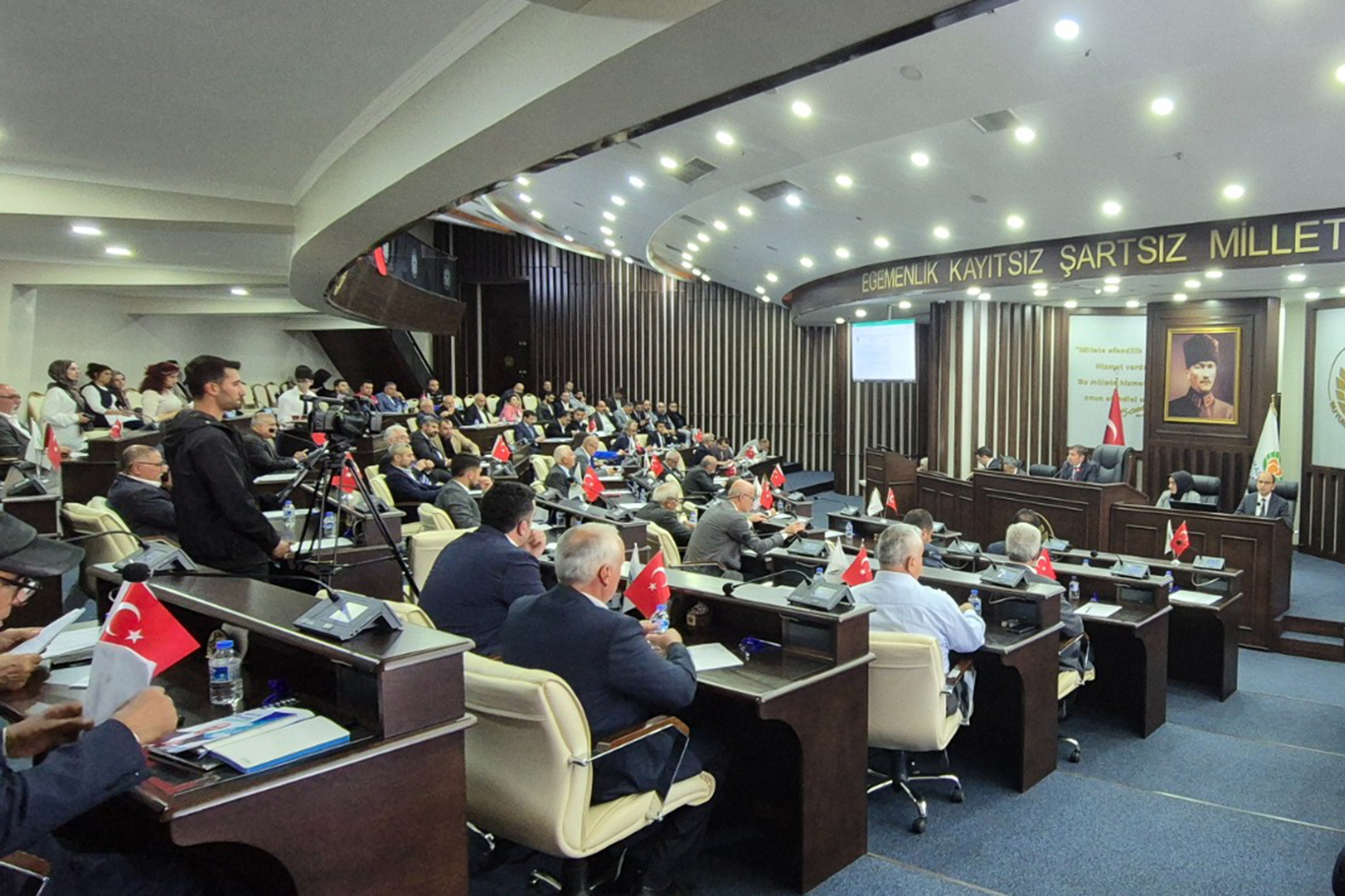 Büyükşehir Belediye Başkan Vekili Ayhan: TDBB üyeliğine seçilen başkanımızı kutluyoruz Büyükşehir Belediye Başkan Vekili Ayhan: TDBB üyeliğine seçilen başkanımızı kutluyoruz