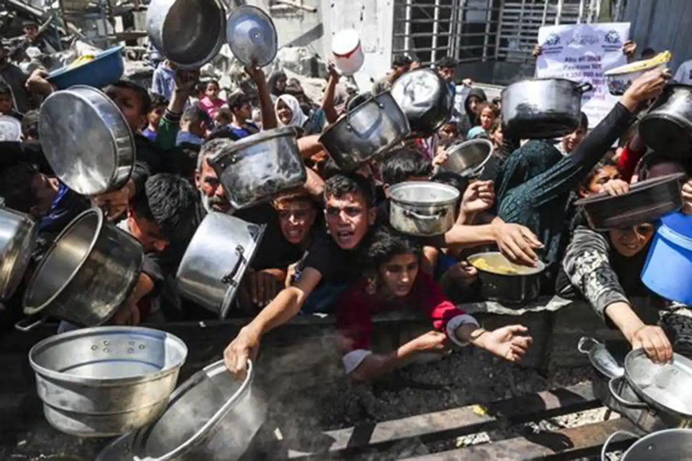 Hamas: Israel’s Gaza blockade is systematic genocide by starvation Hamas: Israel’s Gaza blockade is systematic genocide by starvation