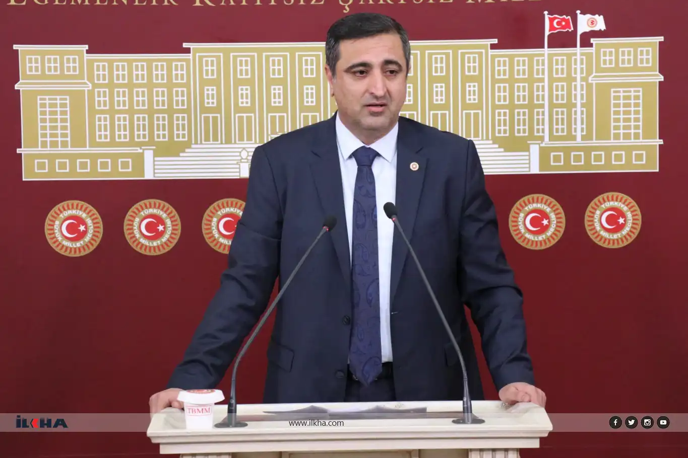 وتەبێژی هودا پار: دەبێت ئیتر پرسی کورد لە کەوانەی توندوتیژی دەربهێنرێت وتەبێژی هودا پار: دەبێت ئیتر پرسی کورد لە کەوانەی توندوتیژی دەربهێنرێت