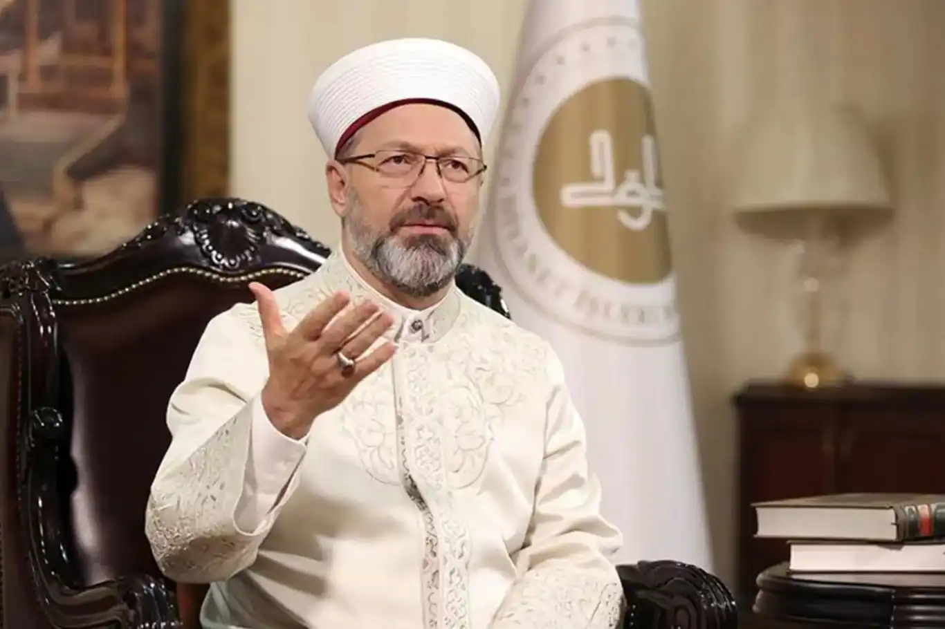 دعياً المجتمع الدولي للتحرك الفوري..رئيس الشؤون الدينية التركية يدين مجازر الاحتلال في غزة دعياً المجتمع الدولي للتحرك الفوري..رئيس الشؤون الدينية التركية يدين مجازر الاحتلال في غزة