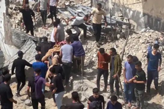 Şiddetli bombardıman altındaki Gazze'nin kuzeyinde sistematik yıkım başladı