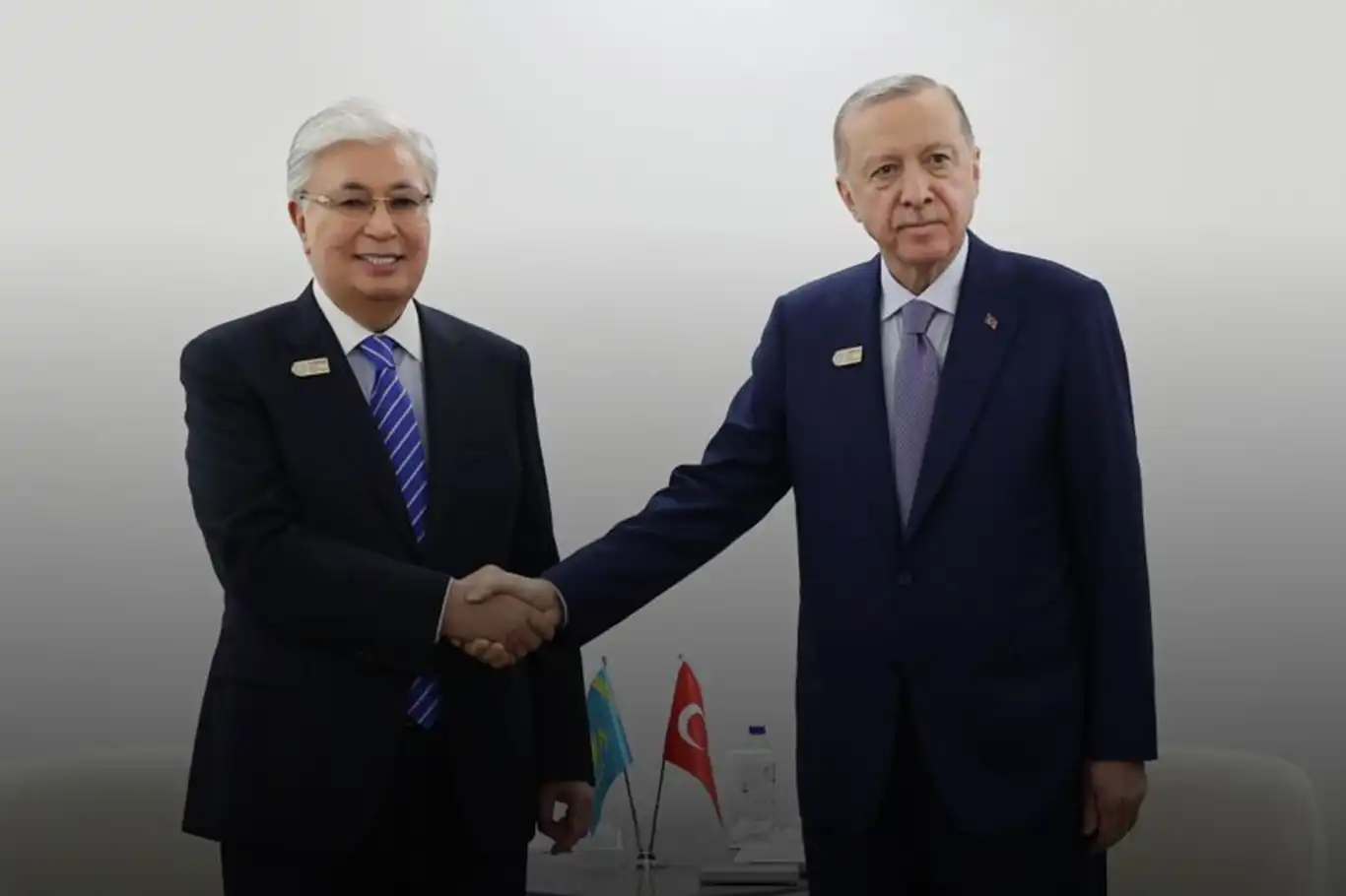 Cumhurbaşkanı Erdoğan, Kazakistan Cumhurbaşkanı Tokayev ile görüştü Cumhurbaşkanı Erdoğan, Kazakistan Cumhurbaşkanı Tokayev ile görüştü
