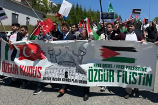 Üniversite öğrencilerinden Gazze'ye destek siyonist zulme sessizliğe tepki