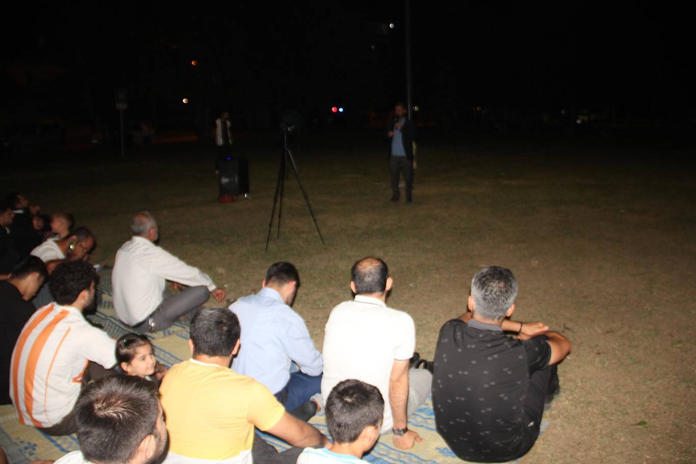 Adanalı gençler helal dairesinde bir araya geldi Adanalı gençler helal dairesinde bir araya geldi