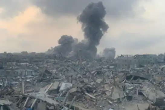 Gazze Hükümeti: Son 48 saatte 200'den fazla şehit, 300 bin kişi zorla yerinden edildi