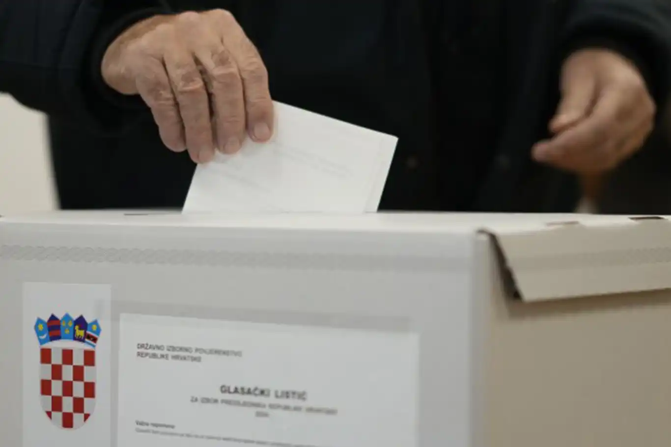 Hırvatistan yerel seçimler için sandık başında Hırvatistan yerel seçimler için sandık başında