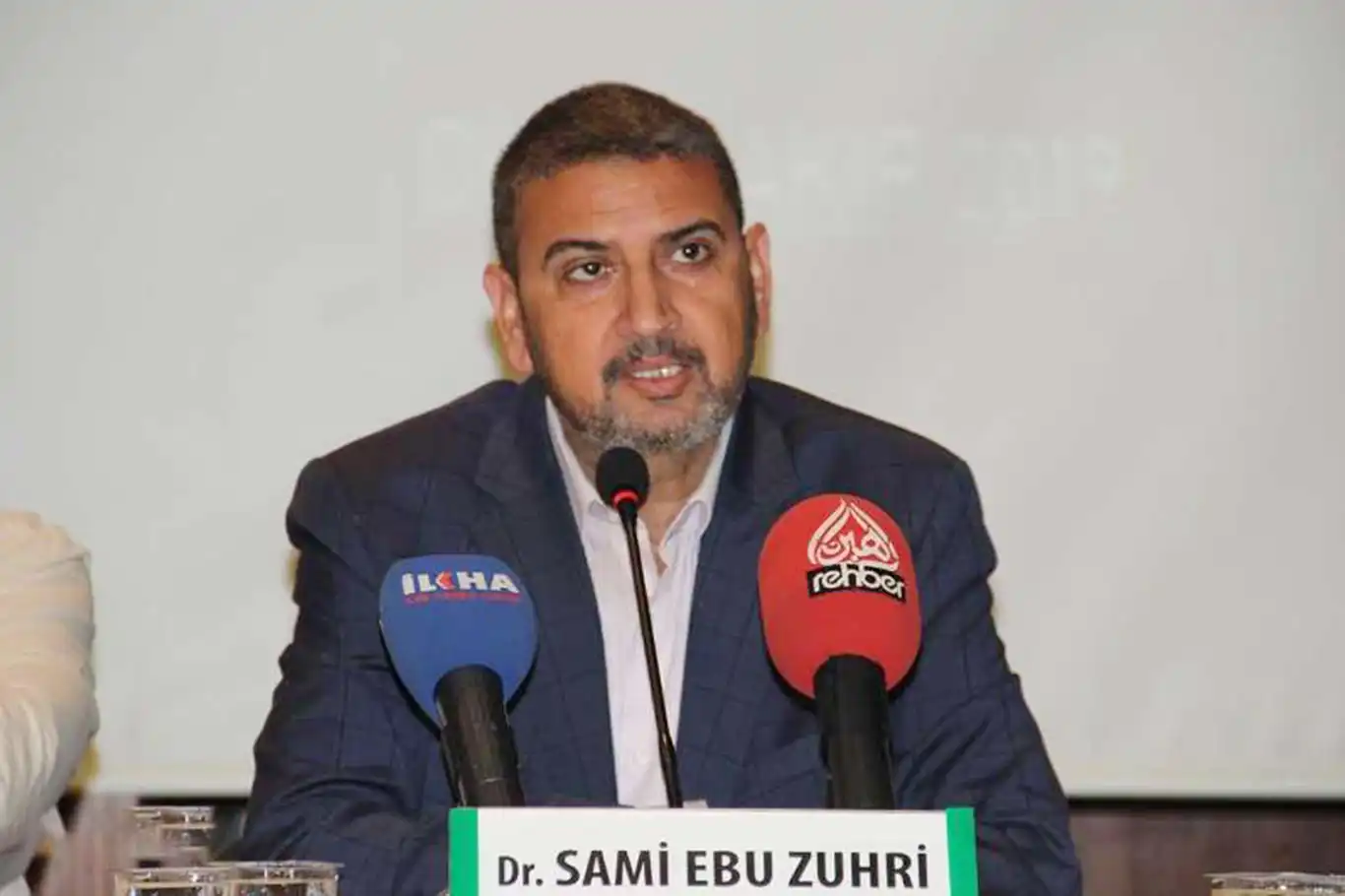HAMAS: İşgalciler yalan haberlerle direnişi zayıflatmaya çalışıyor HAMAS: İşgalciler yalan haberlerle direnişi zayıflatmaya çalışıyor