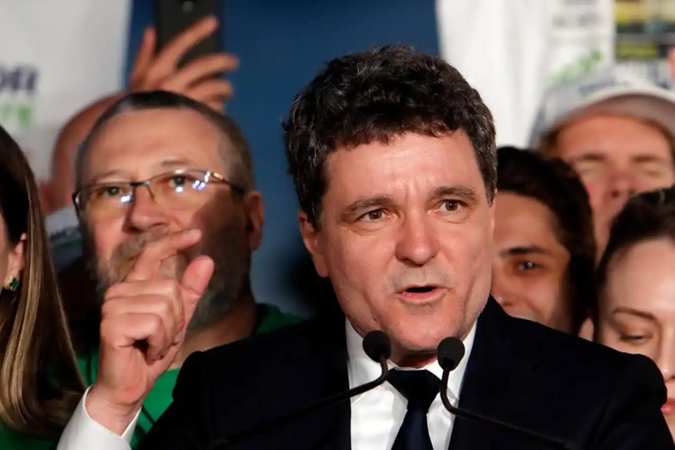 Pro-EU candidate Nicușor Dan wins Romanian presidential election Pro-EU candidate Nicușor Dan wins Romanian presidential election