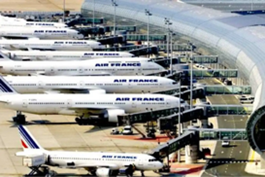 Paris-Orly Airport operations resume after major air traffic control failure