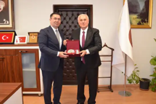 Kamu Başdenetçisi Akarca Siirt Adliyesi'ni ziyaret etti