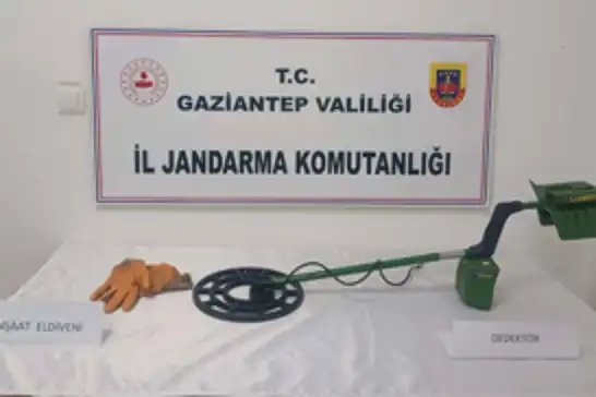 İzinsiz kazı yapan şahıslar gözaltına alındı