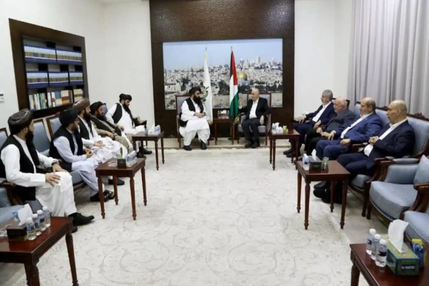 Afghan Foreign Minister meets Hamas leadership in Doha Afghan Foreign Minister meets Hamas leadership in Doha
