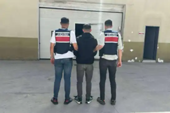 Hırsızlık ve yaralama suçundan araması bulunan şahıs yakalandı