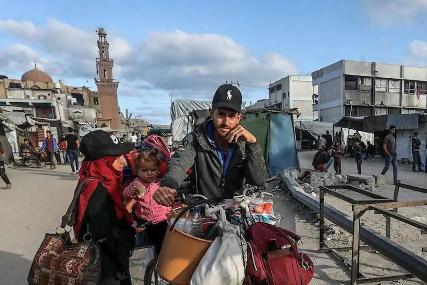 الأمم المتحدة: قد يموت 14 ألف طفل في غزة خلال 48 ساعة الأمم المتحدة: قد يموت 14 ألف طفل في غزة خلال 48 ساعة