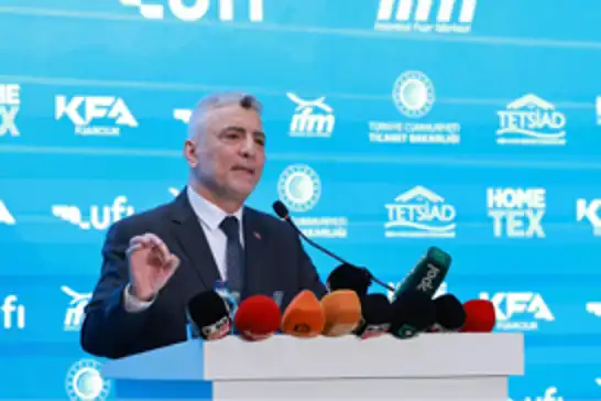Bakan Bolat, Suriye'ye yönelik yaptırımlarının kaldırılmasını destekledi, Gazze'deki soykırıma karşı dünyaya çağrıda bulundu