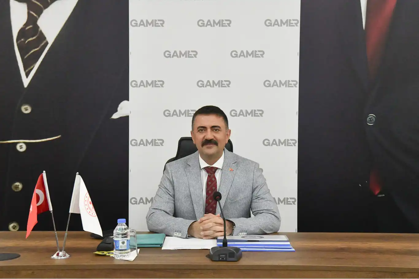 Tunceli Valisi merkeze çekildi Tunceli Valisi merkeze çekildi