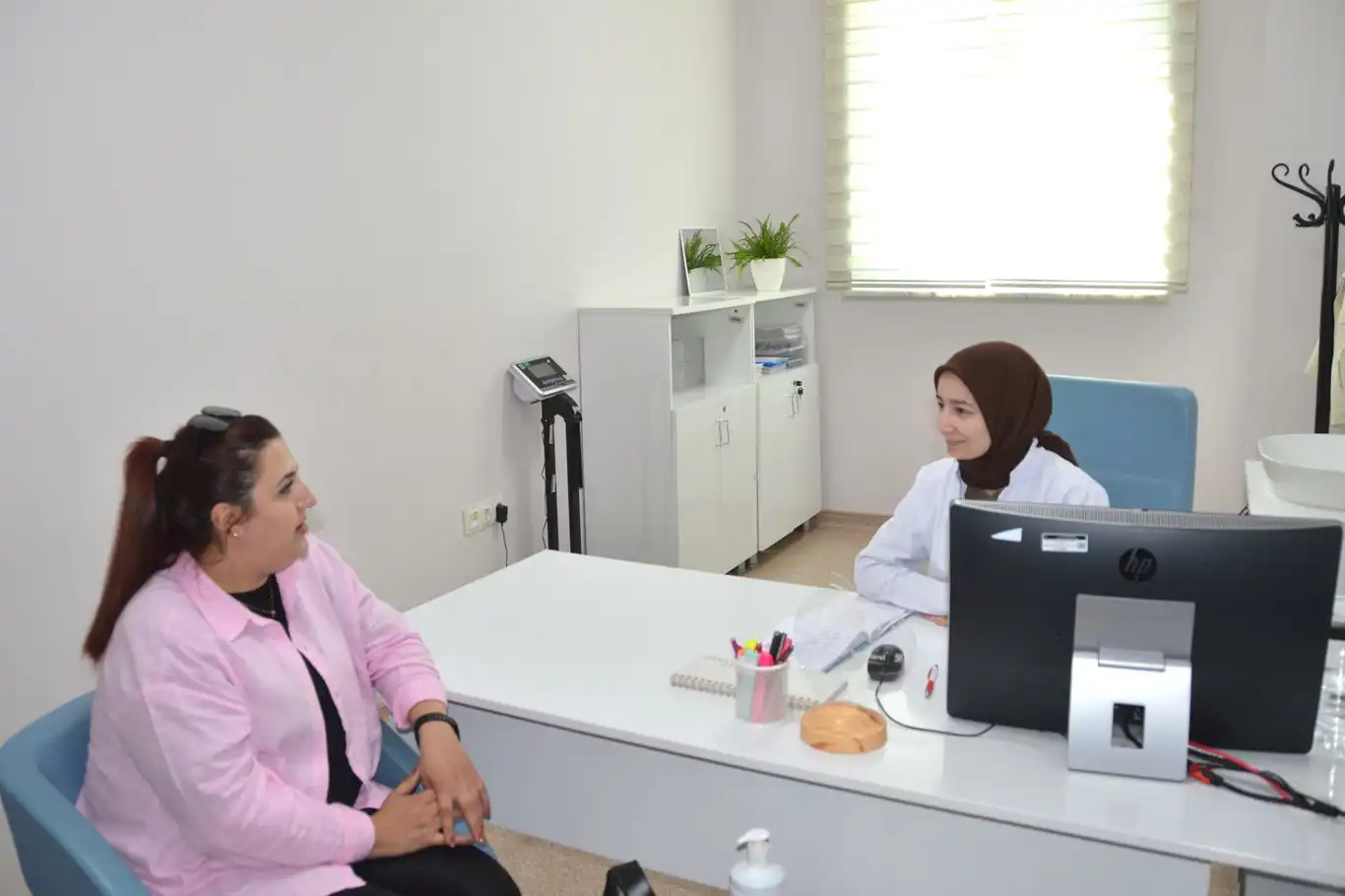 Bursa’da obeziteyle mücadele kapsamında riskli vatandaşlar takibe alınıyor Bursa’da obeziteyle mücadele kapsamında riskli vatandaşlar takibe alınıyor