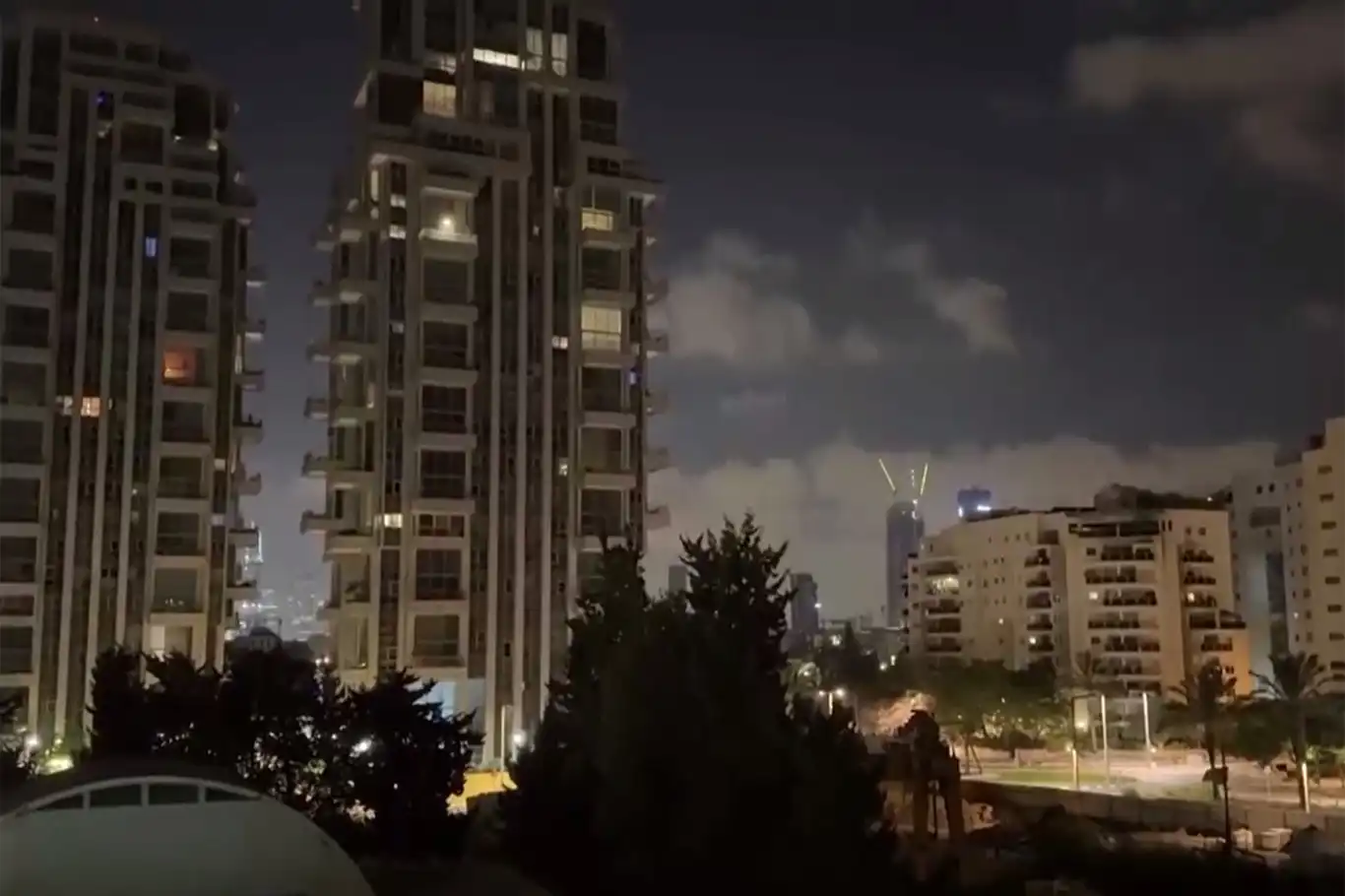 Ensarullahê di nav 24 seatan de ji axên îşxalkirî re 3 fuzeyan avêt Ensarullahê di nav 24 seatan de ji axên îşxalkirî re 3 fuzeyan avêt