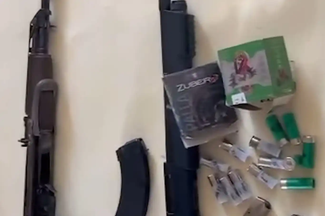 Adana'da silah kaçakçılığı operasyonu Adana'da silah kaçakçılığı operasyonu