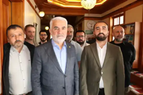 Serokê Giştî yê HUDA PARê Yapicioglu ANFIDAPê ziyaret kir