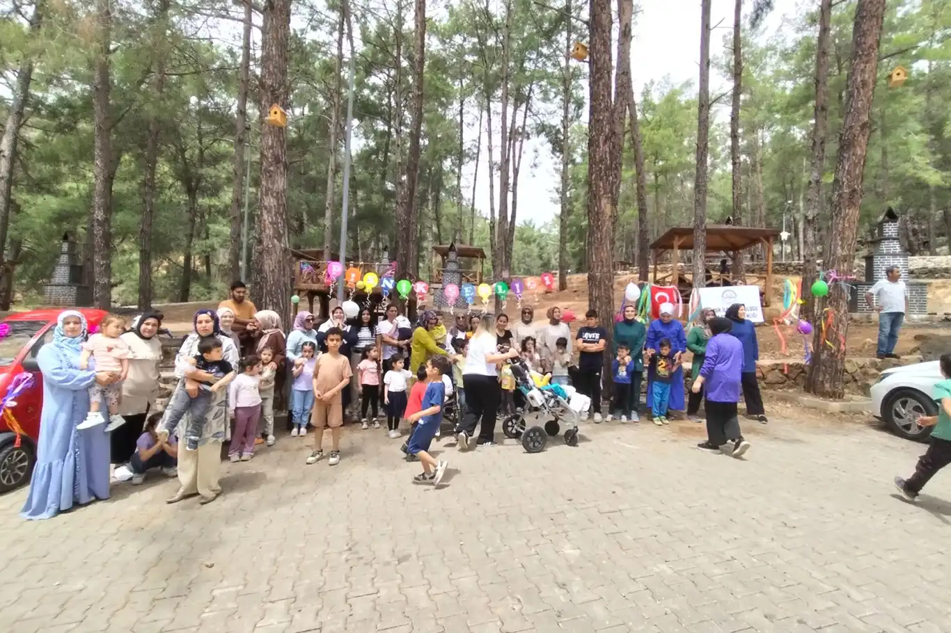 Anamur'da 4-6 yaş Kur’an kursu öğrencileri piknikte buluştu Anamur'da 4-6 yaş Kur’an kursu öğrencileri piknikte buluştu