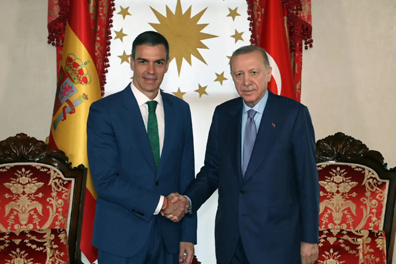 Cumhurbaşkanı Erdoğan, İspanya Başbakanı Sanchez ile görüştü Cumhurbaşkanı Erdoğan, İspanya Başbakanı Sanchez ile görüştü