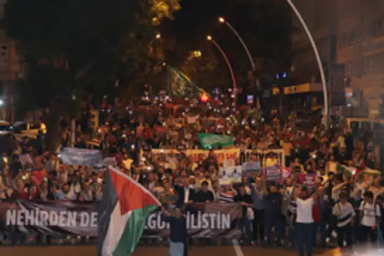 Ankara'da "Tek Gündem: Gazze" sloganıyla yürüyüş düzenlendi