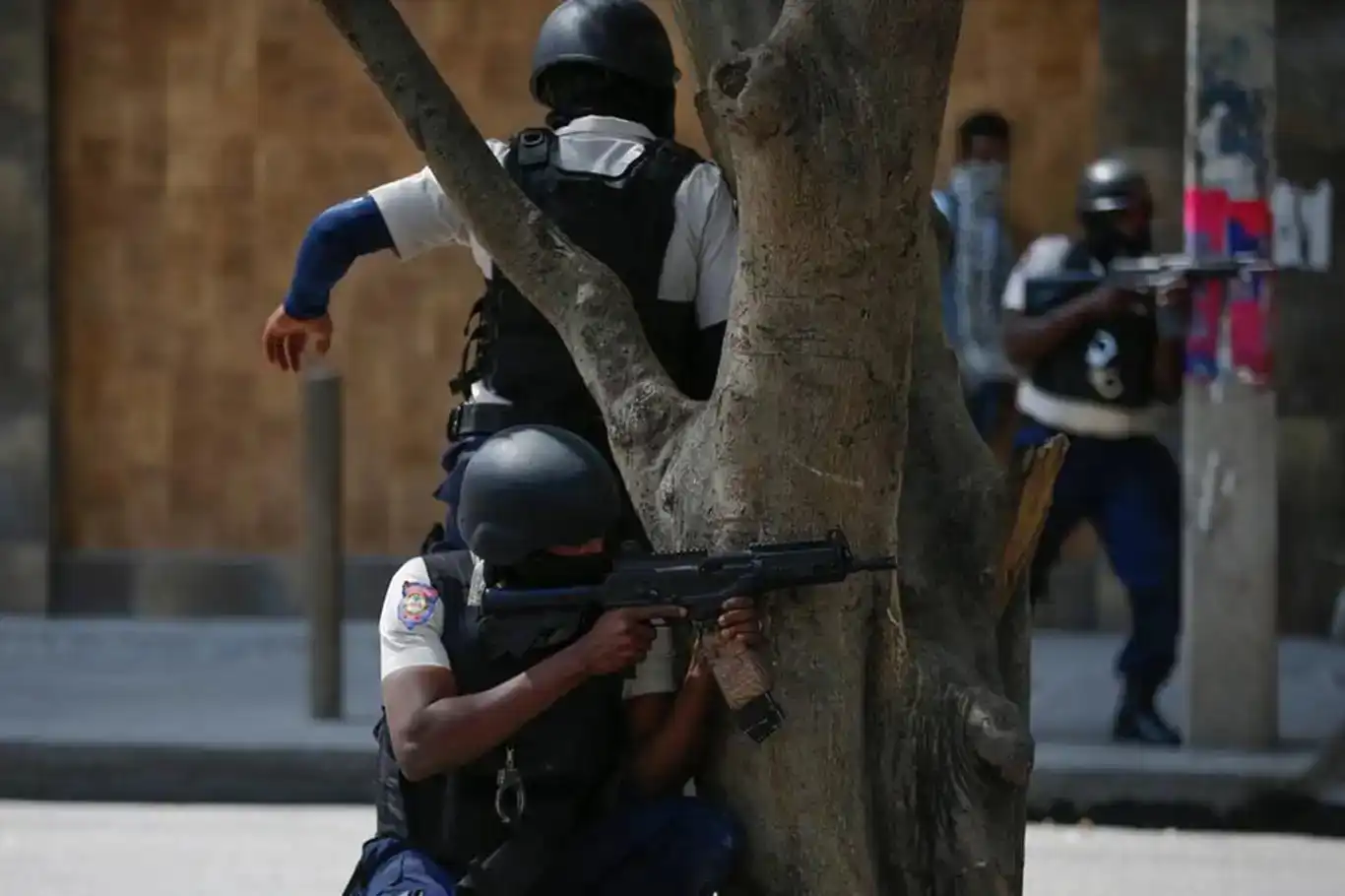Haiti'de silahlı saldırı: 50 ölü