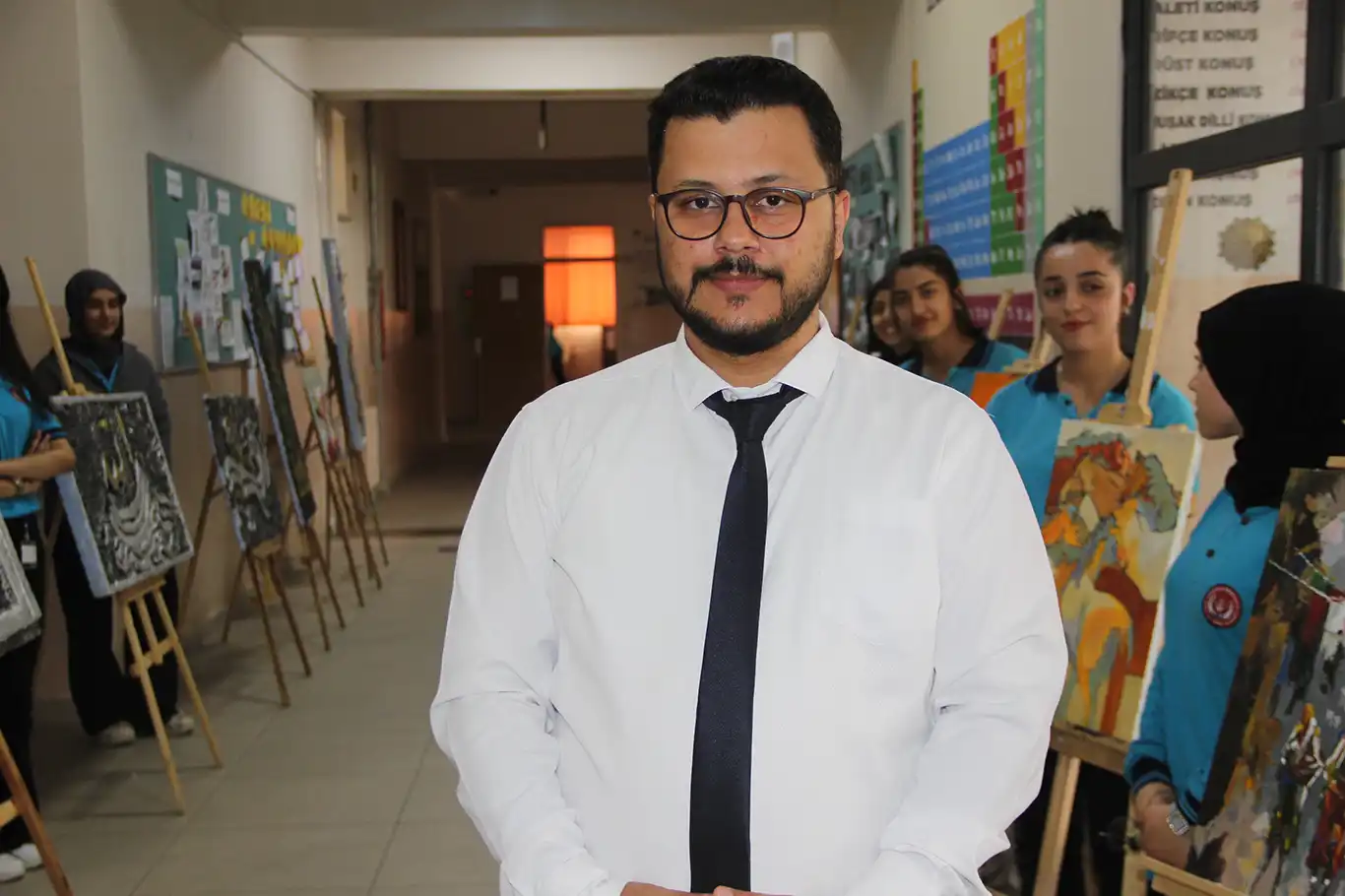 Kudüs hassasiyeti Cizre İmam Hatip Lisesi öğrencilerinin sergisine yansıdı Kudüs hassasiyeti Cizre İmam Hatip Lisesi öğrencilerinin sergisine yansıdı