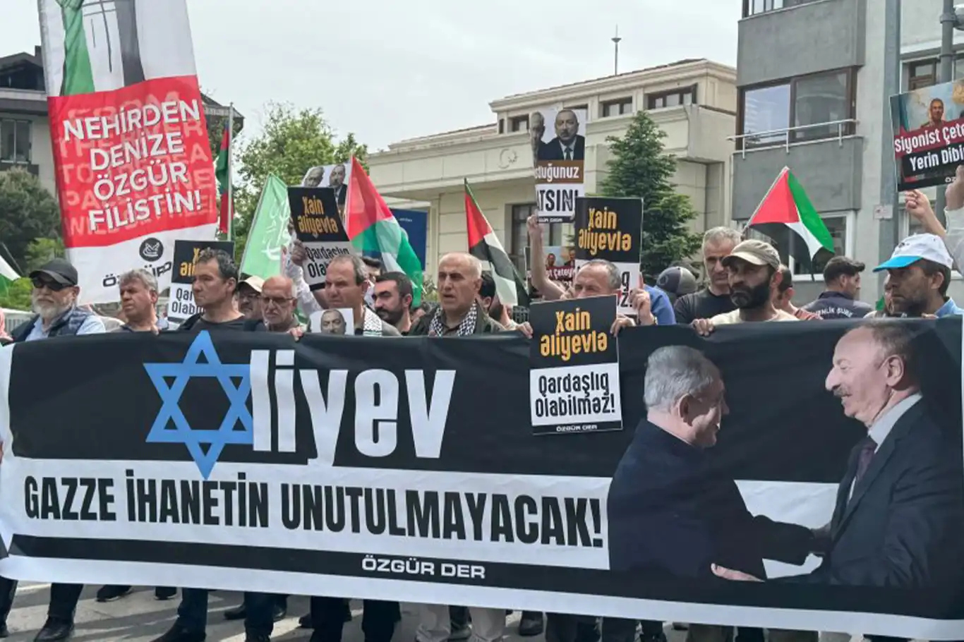 İşgalcilere destek veren Azerbaycan yönetimi İstanbul'da protesto edildi İşgalcilere destek veren Azerbaycan yönetimi İstanbul'da protesto edildi