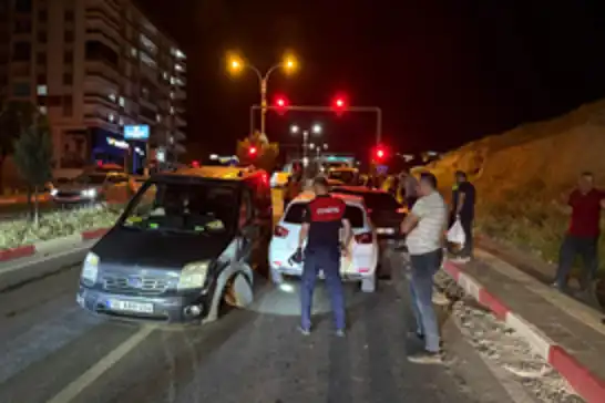 Siirt’te zincirleme kaza: 5 yaralı