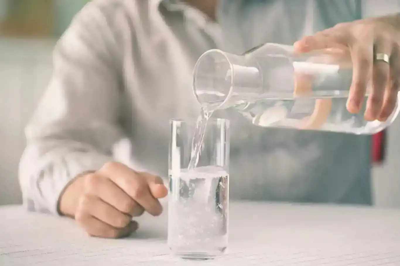 Sağlıklı bir vücut, sıvı dengesini sağlamakla yükümlü! Sağlıklı bir vücut, sıvı dengesini sağlamakla yükümlü!