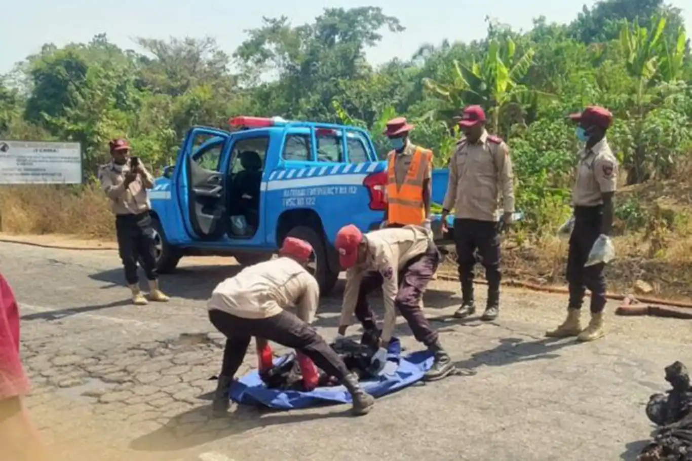 Nigeria: 19 dead, 8 injured in devastating road crash in Kogi State Nigeria: 19 dead, 8 injured in devastating road crash in Kogi State
