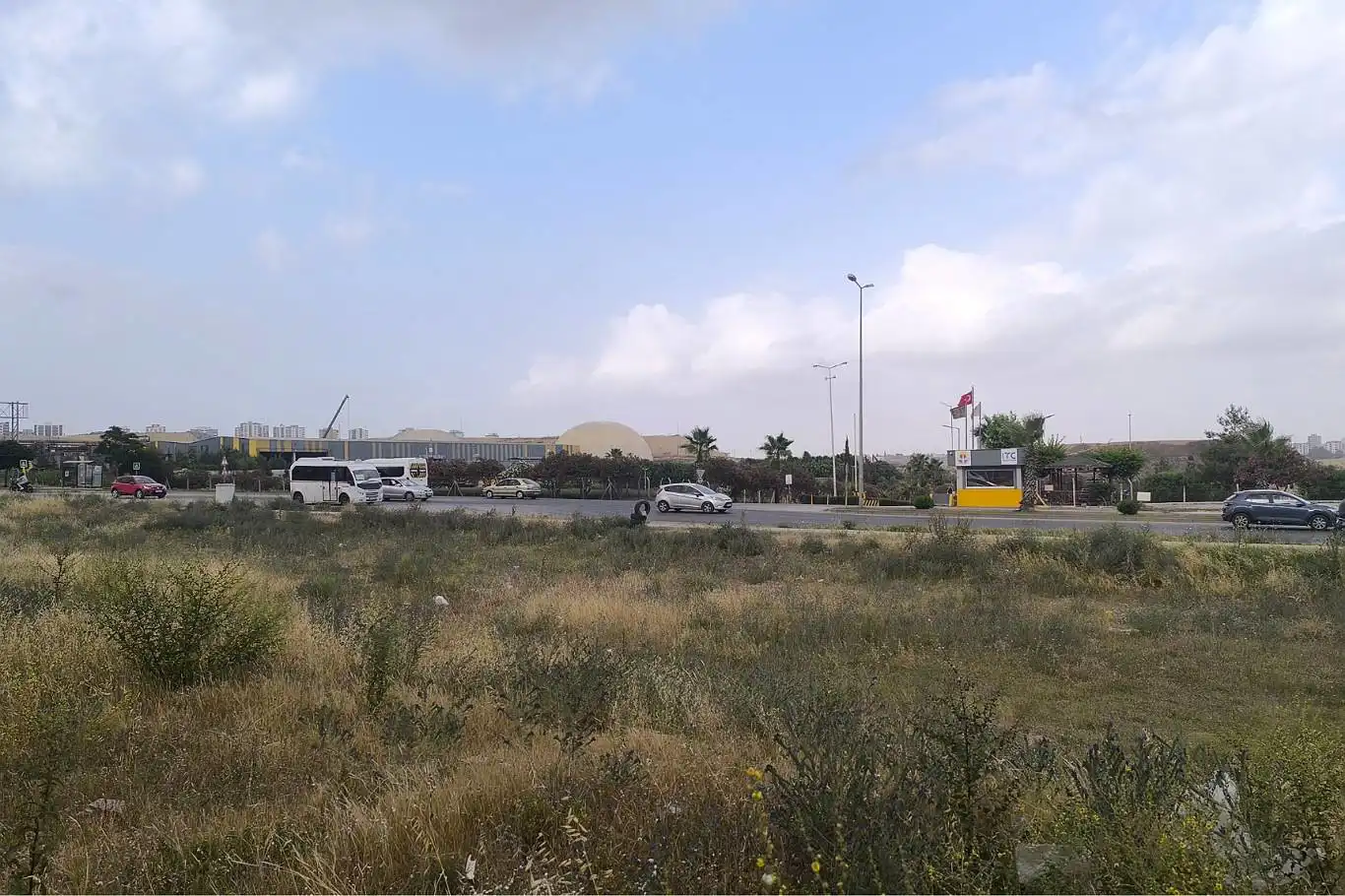 HÜDA PAR'dan Sarıçam’daki çöplük sorunu için yetkililere çağrı