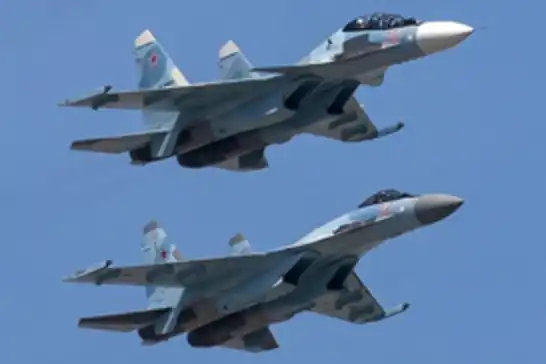 Rus Su-30 savaş uçakları Belarus'taki askeri üsse ulaştı