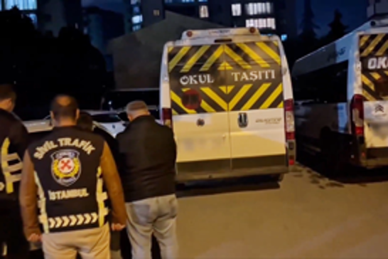 İstanbul'da çocukların canını tehlikeye atan iki okul servisi sürücüsüne ceza
