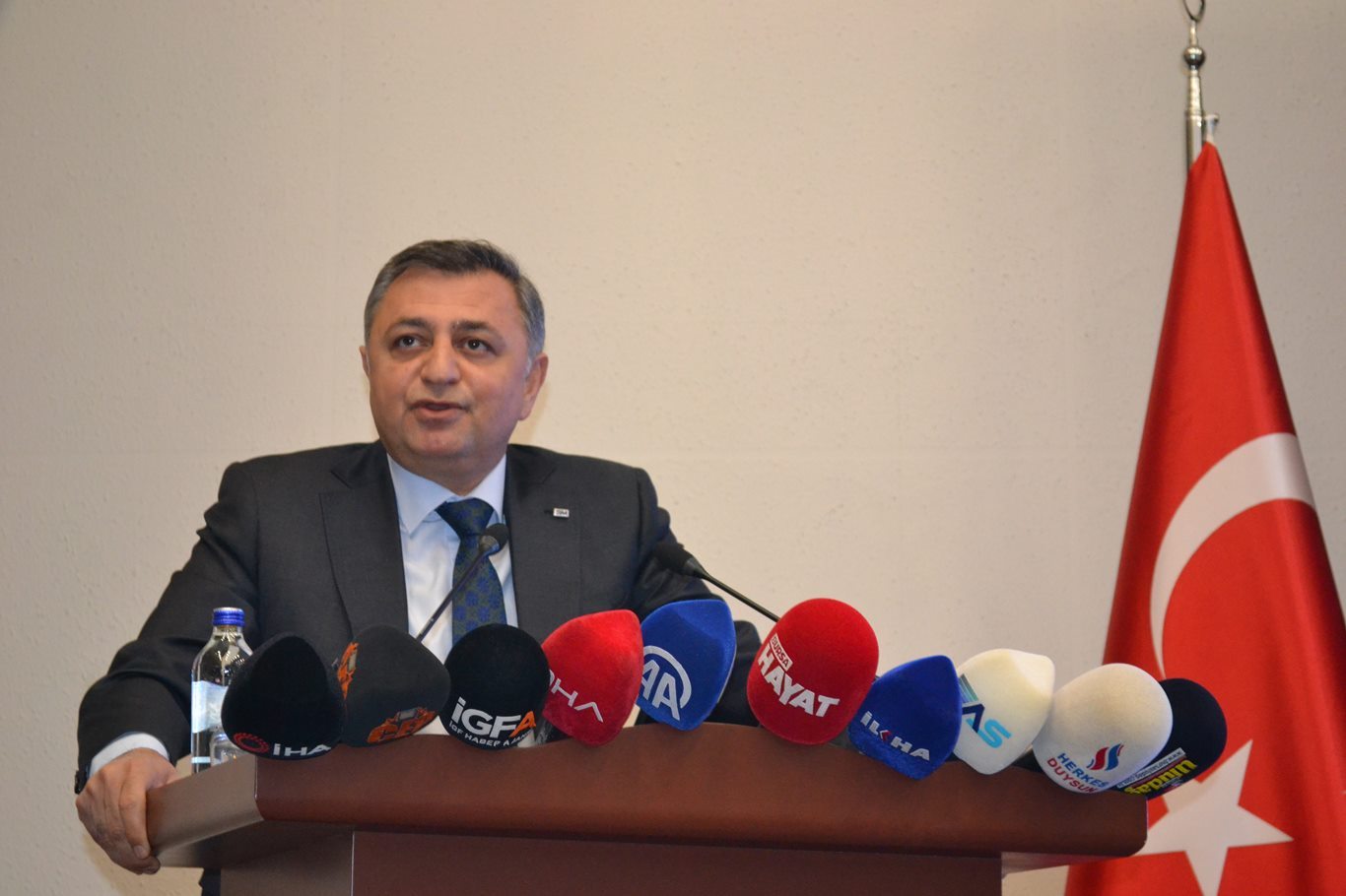 Uludağ İhracatçı Birlikleri’nin 2025 Nisan ayı ihracat rakamları açıklandı Uludağ İhracatçı Birlikleri’nin 2025 Nisan ayı ihracat rakamları açıklandı