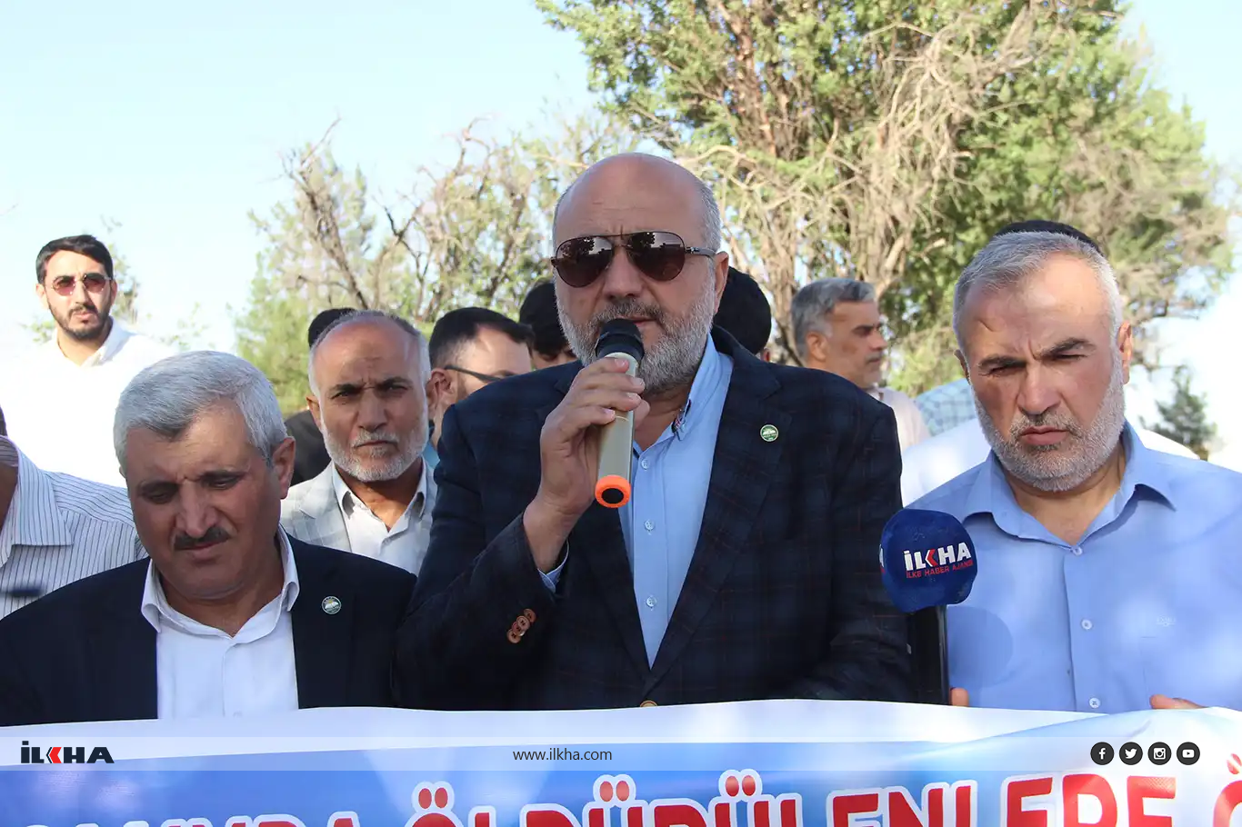Şehîdên Xanikê li ser gorên xwe hatin yadkirin Şehîdên Xanikê li ser gorên xwe hatin yadkirin